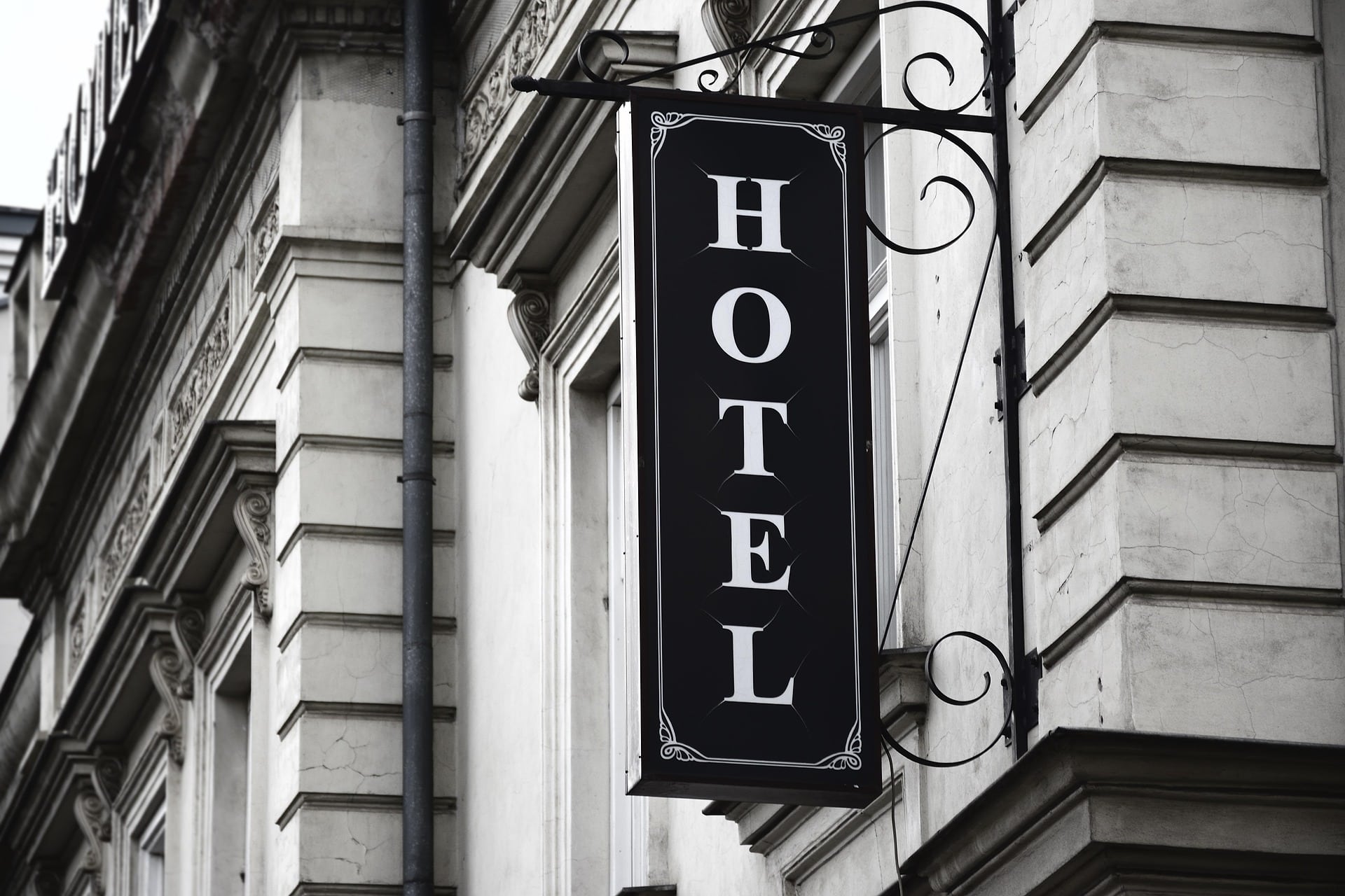 hotel | 4